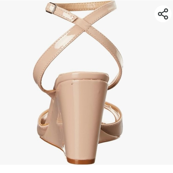 Women's Beige Heels - Picture 5 of 10